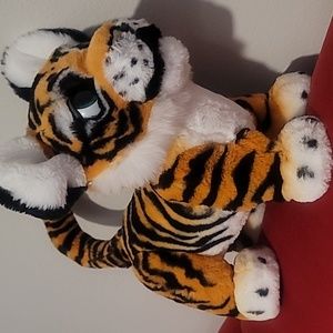 FurReal ROARIN' TYLER 🐅 The playful Tiger